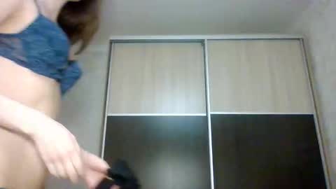 Roxxy Wharton online show from December 21, 2025, 8:32 am