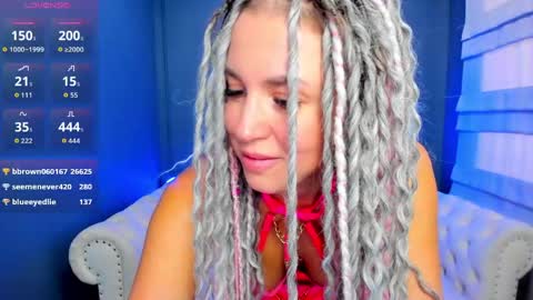 Roxy online show from April 11, 2026, 7:45 am