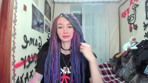 Snapshot of roxy_silver chatting on January 20, 2025, 9:43 pm Roxy online show from January 20, 2025, 9:43 pm
