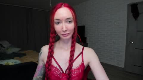 Roxy online show from April 7, 2026, 8:53 pm