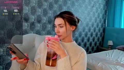 roxy_the_daedevill online show from February 7, 2025, 7:50 am