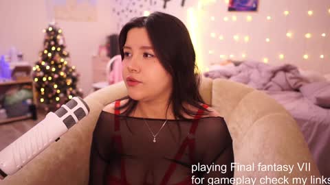 roxysuh online show from February 3, 2025, 8:57 am