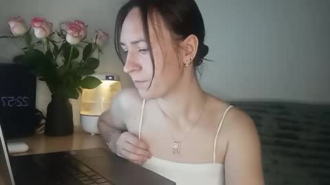 royalnectar online show from June 8, 2026, 5:57 pm