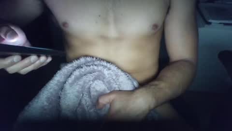 royjames1 online show from May 10, 2026, 12:49 am