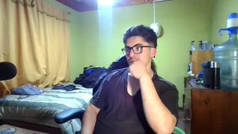 rpaulo25 online show from May 21, 2026, 4:30 am