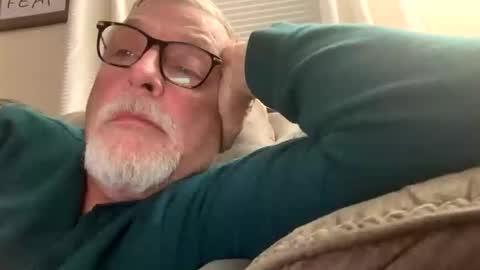 rs006 online show from November 14, 2025, 2:43 am