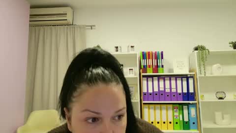 Rubi online show from June 7, 2026, 2:43 pm