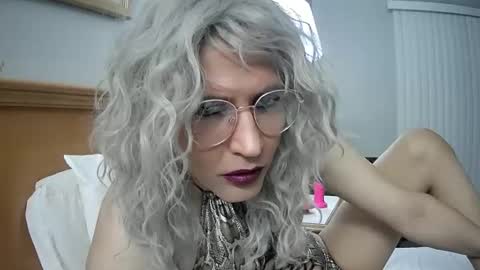 Rubi online show from February 20, 2025, 1:36 am