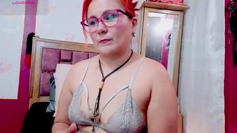 RubiQueens online show from February 22, 2026, 9:46 pm