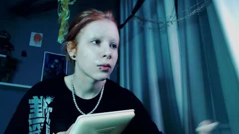 Rubi online show from December 18, 2025, 10:16 pm