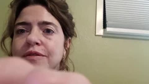 Rubylouxe online show from October 26, 2025, 2:28 am