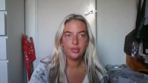 rubyredxxxoxxx online show from December 23, 2024, 8:11 am