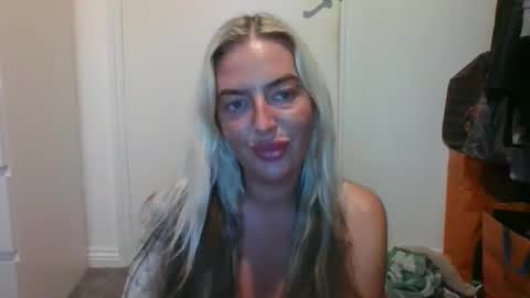 rubyredxxxoxxx online show from December 24, 2024, 3:37 pm