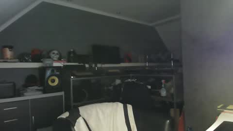 Snapshot of ruffi77 chatting on February 22, 2025, 11:46 pm Chico que rico Caliente online show from February 22, 2025, 11:46 pm