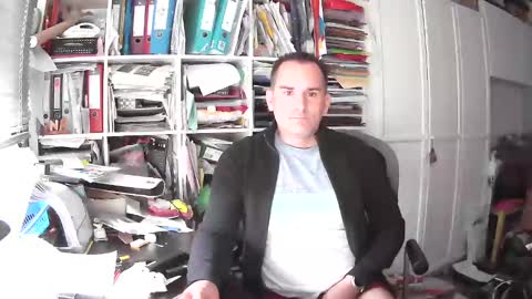 runner1978 online show from December 12, 2024, 1:39 pm