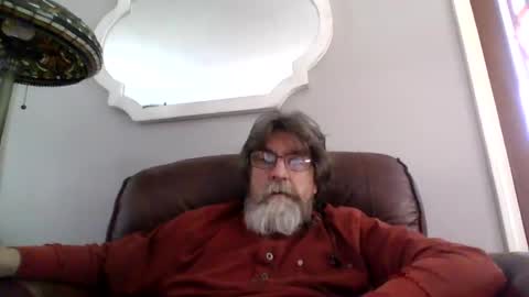 Snapshot of runningaround60 chatting on February 28, 2025, 6:52 pm runningaround60 online show from February 28, 2025, 6:52 pm