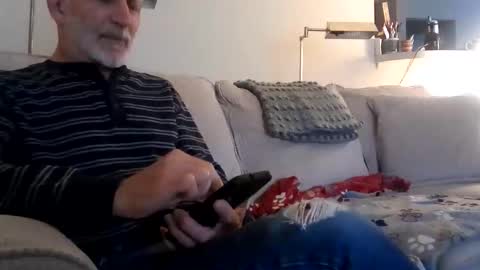 Snapshot of rustyx22 chatting on October 31, 2025, 4:30 pm Rusty online show from October 31, 2025, 4:30 pm