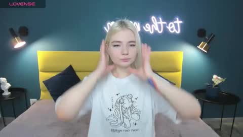 Snapshot of ruthbryant chatting on September 20, 2025, 1:39 am ruthbryant online show from September 20, 2025, 1:39 am