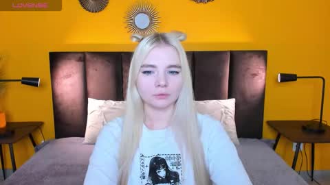 Snapshot of ruthbryant chatting on October 13, 2025, 1:05 am ruthbryant online show from October 13, 2025, 1:05 am