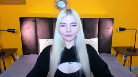 Snapshot of ruthbryant chatting on October 14, 2025, 8:15 am ruthbryant online show from October 14, 2025, 8:15 am