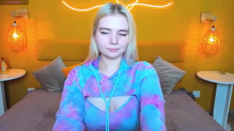 ruthbryant online show from November 9, 2025, 12:53 am