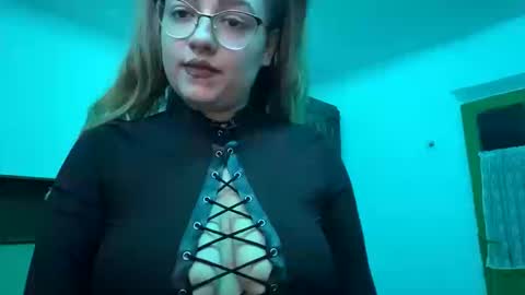 ruxb online show from March 11, 2026, 7:42 pm