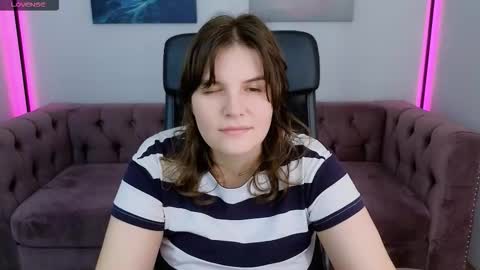 Ruyjin online show from September 15, 2025, 3:12 pm