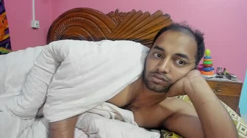 Snapshot of rwb17 chatting on January 23, 2025, 12:25 am rwb17 online show from January 23, 2025, 12:25 am