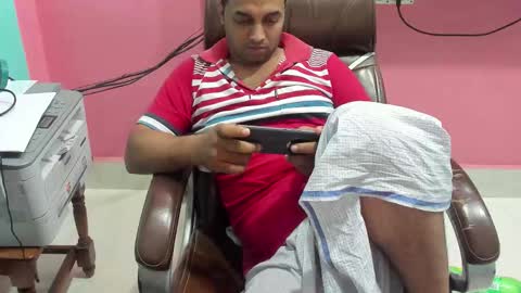 Snapshot of rwb17 chatting on November 10, 2025, 3:55 pm rwb17 online show from November 10, 2025, 3:55 pm