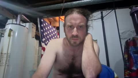 rwb1982 online show from September 10, 2025, 12:43 am