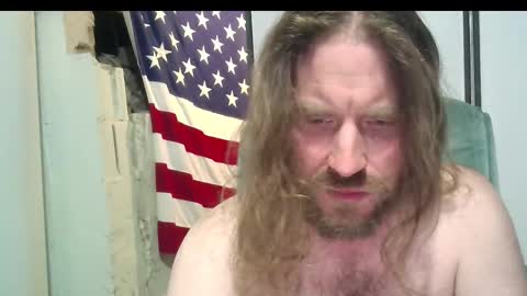 rwb1982 online show from November 1, 2025, 6:21 pm