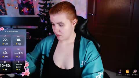 Snapshot of ryan__kim chatting on December 8, 2024, 11:35 am Ryan online show from December 8, 2024, 11:35 am