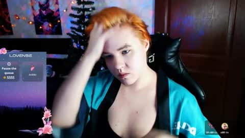 Snapshot of ryan__kim chatting on December 8, 2024, 5:44 pm Ryan online show from December 8, 2024, 5:44 pm