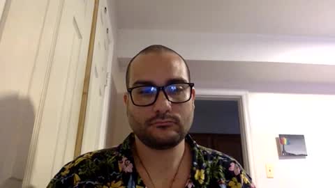 Snapshot of ryan_latin chatting on June 10, 2026, 1:54 pm Ryan Latin online show from June 10, 2026, 1:54 pm