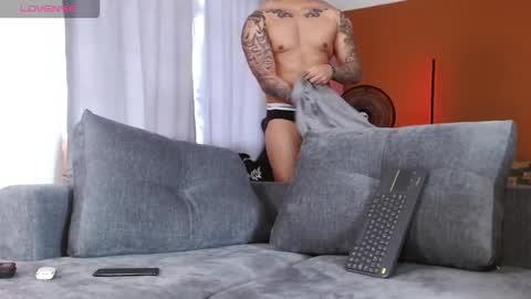 RYAN online show from October 8, 2025, 2:47 pm