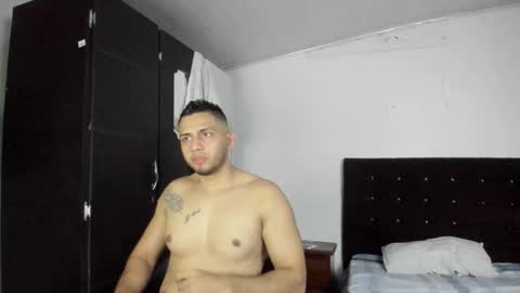 ryan_xc1 online show from September 17, 2025, 12:23 am