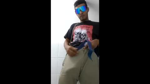 Snapshot of ryandmalori chatting on February 26, 2026, 10:20 pm ryandmalori online show from February 26, 2026, 10:20 pm