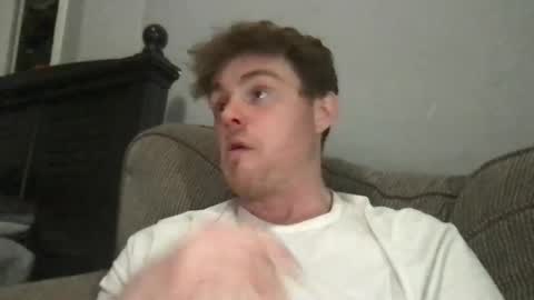 ryanhung_57 online show from April 28, 2026, 2:49 am