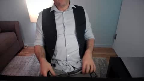 Snapshot of ryanontour chatting on January 18, 2026, 8:34 pm Ryan in NYC online show from January 18, 2026, 8:34 pm