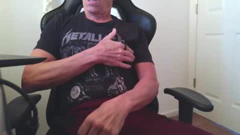 ryderrock3 online show from December 4, 2025, 8:39 pm