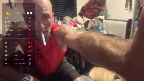 Snapshot of rytracey2024 chatting on October 5, 2025, 10:18 pm RyTracey2024 online show from October 5, 2025, 10:18 pm