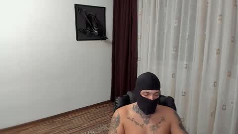 s1nmaster online show from October 31, 2025, 8:21 pm