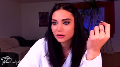 Snapshot of s3r3ndipity chatting on December 18, 2024, 2:10 am Y online show from December 18, 2024, 2:10 am