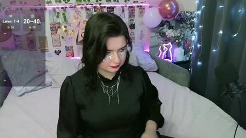 Snapshot of s_katekisa_ss chatting on December 7, 2024, 5:37 am Kate online show from December 7, 2024, 5:37 am