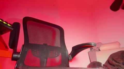 Steven Independent online show from November 26, 2025, 3:51 am