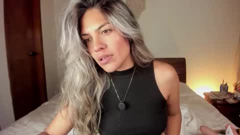 Leslie Beltrn online show from December 19, 2025, 5:14 am