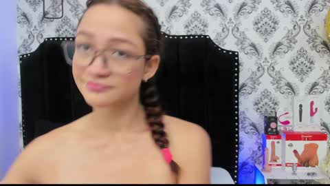 Snapshot of saara_brown chatting on January 10, 2025, 3:16 pm Saara Brown online show from January 10, 2025, 3:16 pm