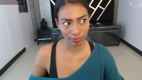 saara_ch1 online show from April 18, 2026, 7:40 pm