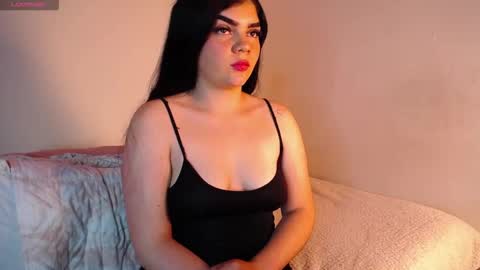 Snapshot of saaraaah_ chatting on November 19, 2025, 1:11 pm saaraaah_ online show from November 19, 2025, 1:11 pm