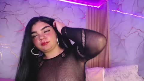 Snapshot of saaraaah_ chatting on November 28, 2025, 6:38 am saaraaah_ online show from November 28, 2025, 6:38 am